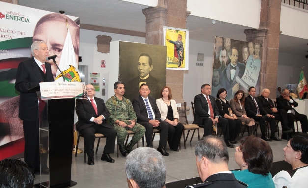 Conmemora Coahuila 210 Aniversario del Natalicio de Don Benito Juárez