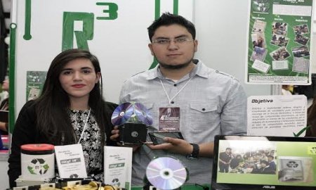 RECOLECTAN, REÃšSAN Y ROBOTIZAN  BASURA DIGITAL EN EL IPN  