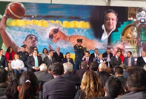Enrique Peña Nieto entrega Premio Nacional de Deportes y Mérito Deportivo 2015