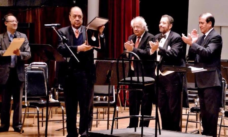 El Conservatorio Nacional de Música fue galardonado con la Medalla Mozart