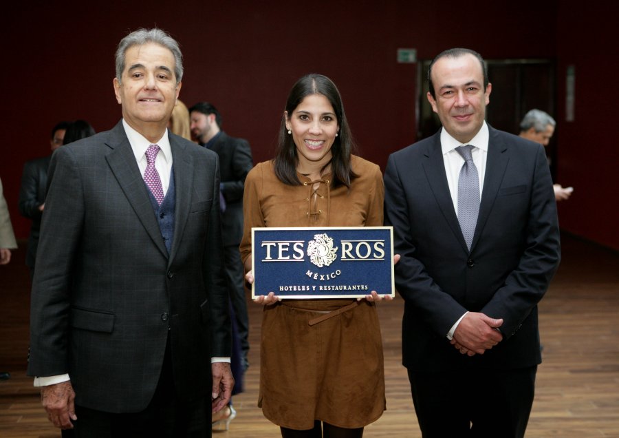 Entrega SECTUR Distintivos Tesoros de MÃ©xico a 20 Empresarios de Jalisco