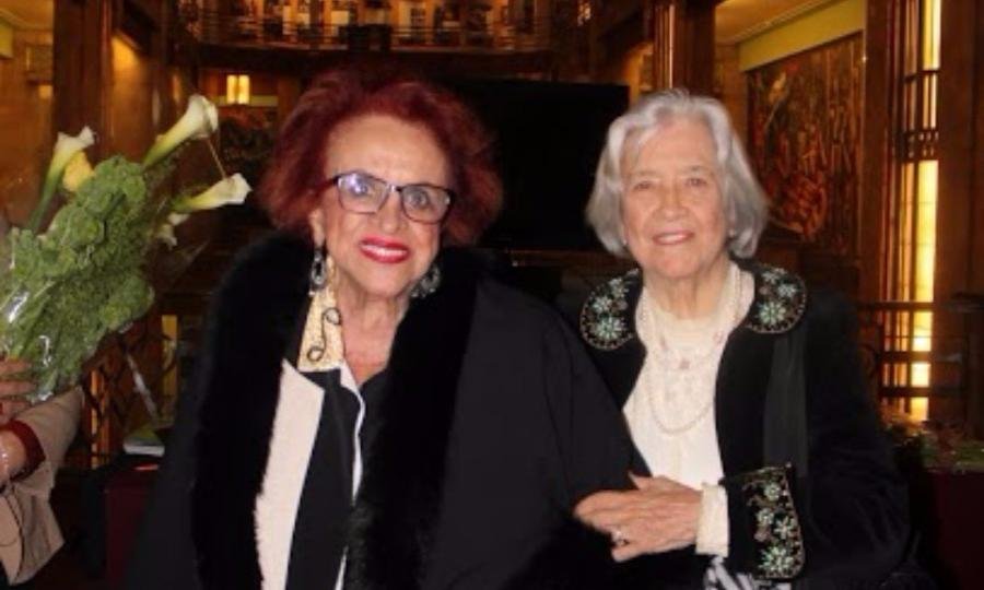 En el Palacio de Bellas Artes inició el ciclo literario Mujeres de letras