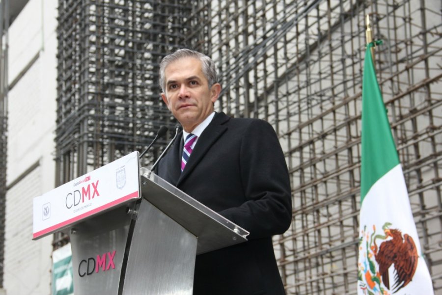 Asiste Jefe de Gobierno a colocación de primera piedra del Hotel Sofitel México Reforma