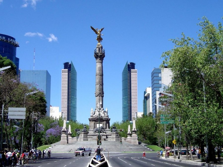 Ambiente caluroso al mediodía en la CDMX; la temperatura descenderá al anocher
