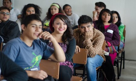 PROPICIA LA ASAMBLEA LEGISLATIVA DEBATE DE JÃ“VENES SOBRE SUS PROBLEMAS Y DERECHOS