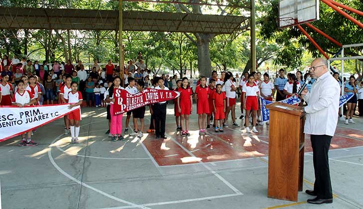 Inaugura Secretario de Educación Juegos Deportivos escolares en Coquimatlán; participan 500 estudiantes