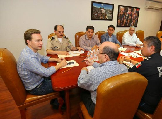 Acuerdan redoblar operativos conjuntos para mantener la seguridad en Chiapas