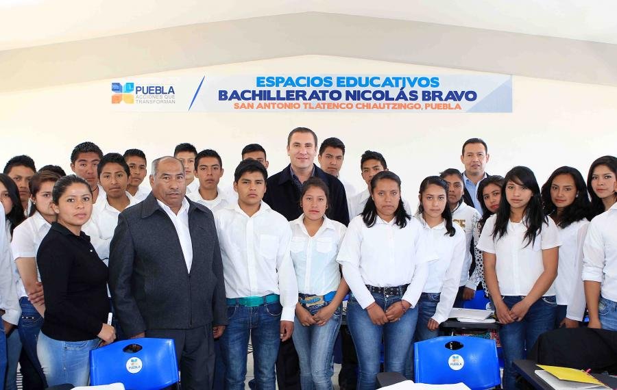 Rafael Moreno Valle fortalece la calidad educativa en Chiautzingo al inaugurar espacios dignos