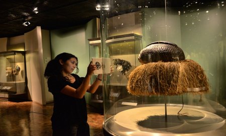 Cine etnogrÃ¡fico y conferencias acompaÃ±an la muestra RÃ­o Congo, artes de Ãfrica Central 