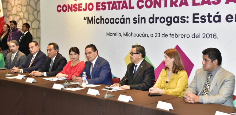 Llama Silvano Aureoles a unir esfuerzos contra las adicciones