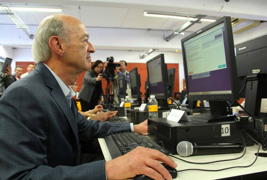 Consulta Gobierno prioridades con ciudadanos