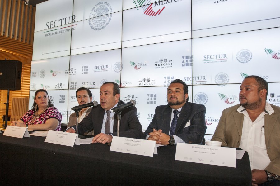 PROMUEVE SECTUR LA MUESTRA GASTRONÓMICA A¿POR QUÉ MEZCAL? EN PUNTO MÉXICO