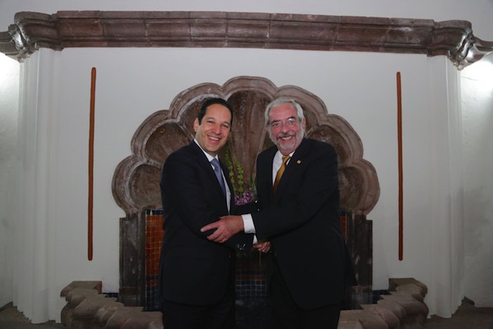 El Gobernador sostiene una reunión con el rector de la UNAM