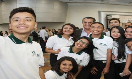Fortalece NL sector productivo y capacitaciÃ³n educativa