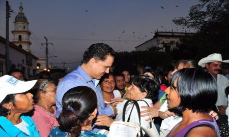 Agradecen al Gobernador por iluminar Nayarit