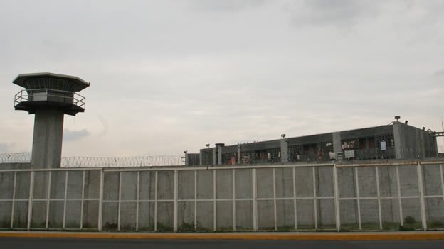 Plantean eficientar funcionamiento de centros penitenciarios y delinear políticas de reinserción social
