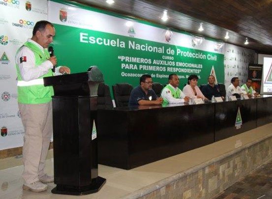 Concluye curso de atención psicológica en caso de emergencias