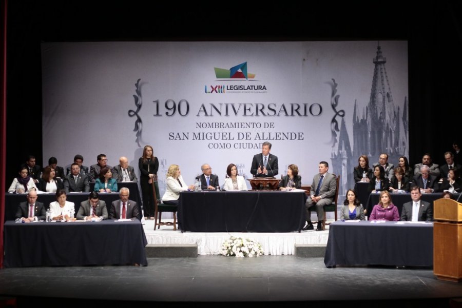 Preside el Gobernador, la conmemoración del 190 Aniversario de San Miguel de Allende como ciudad.