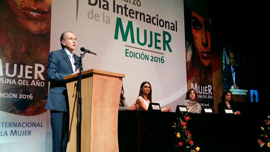 UNA SOCIEDAD PLENA SÓLO SE LOGRARÁ CON EQUIDAD DE GÉNERO: JM CARRERAS