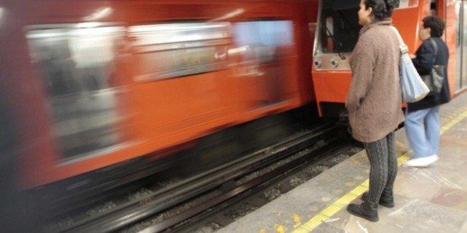 INAUGURAN MÓDULOS PARA DENUNCIAR ACOSO EN EL METRO