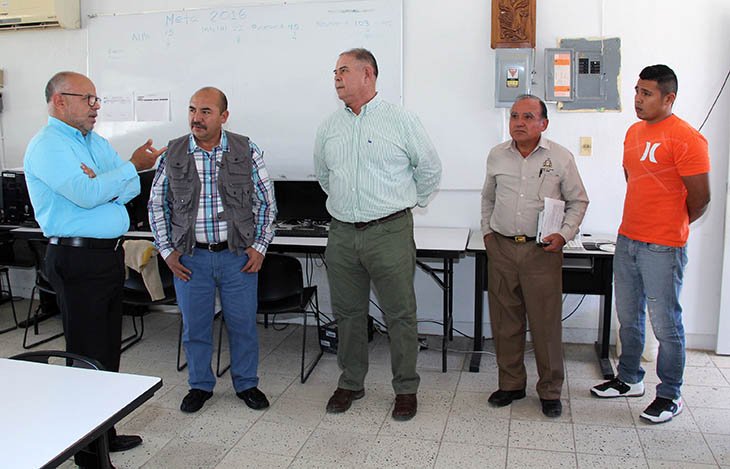 Fortalecerán esquemas para abatir rezago educativo en Ceresos: SE