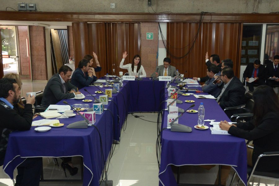 Comisión de Normatividad aprueba anteproyectos para armonizar el Reglamento Interior y el Reglamento de Sesiones del IEDF