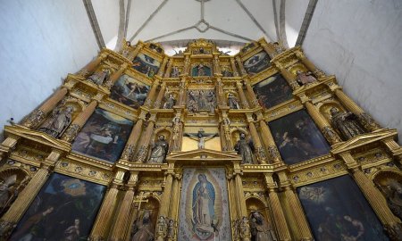 El INAH entrega las pinturas restauradas del retablo de San Bernardino de Siena 