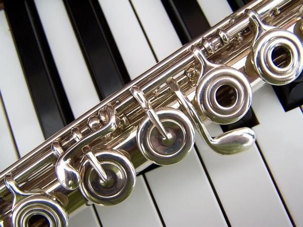Música rusa para flauta y piano en Bellas Artes