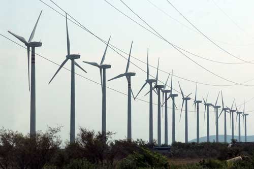 Anuncia Banco de Exportación de Dinamarca inversión por mil MDP en energía eólica, en Oaxaca