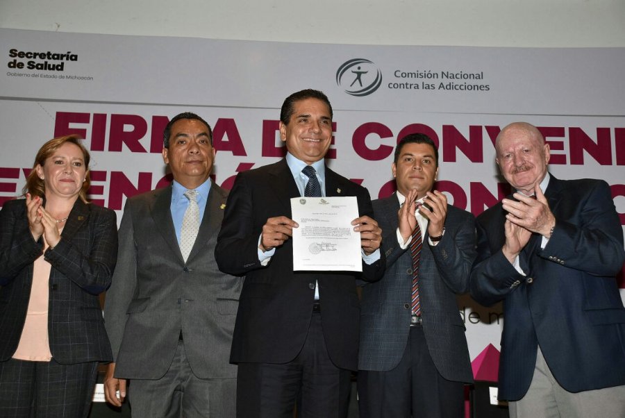 Compromete Gobernador prevención y orientación oportuna contra las adicciones