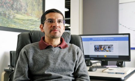 TRABAJAN POLITÃ‰CNICOS EN LA BÃšSQUEDA DEL INTERNET DEL TODO