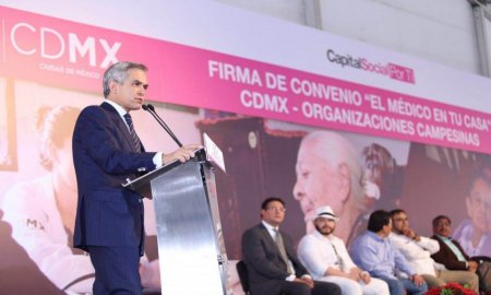 Firma MM convenio â€œEl MÃ©dico en tu Casaâ€ con organizaciones campesinas