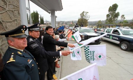 DA MGZ BANDERAZO DE INICIO AL OPERATIVO â€œSEMANA SANTA 2016â€