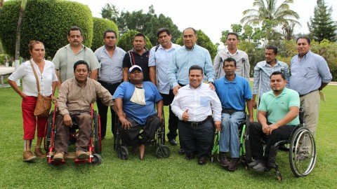 Una prioridad es apoyar a las personas con discapacidad e incluirlas al Ã¡mbito productivo: HÃ©ctor Astudillo