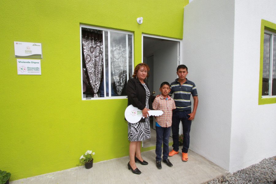 MEJORA GOBIERNO DEL ESTADO LA VIDA DE 836 FAMILIAS CON AUTOPRODUCCIÓN DE VIVIENDA