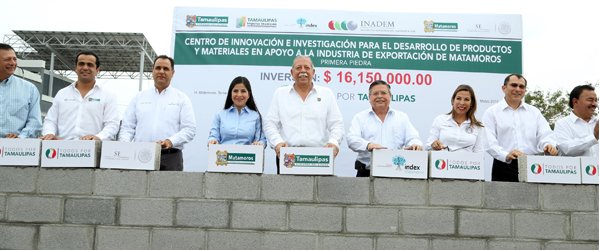 Colocan primera piedra de centro de innovación empresarial