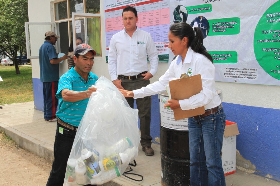 PONE EN MARCHA EL GOBIERNO DEL ESTADO LA CAMPAÑA a€œCONSERVEMOS UN CAMPO LIMPIOa€