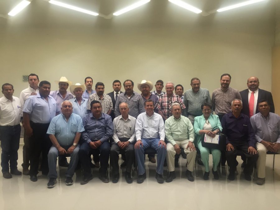 Reitera Gobierno compromiso con productores agrícolas