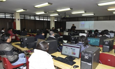 EGRESADOS DE EDUCACIÃ“N VIRTUAL MEJOR PREPARADOS PARA AFRONTAR EL MUNDO LABORAL 