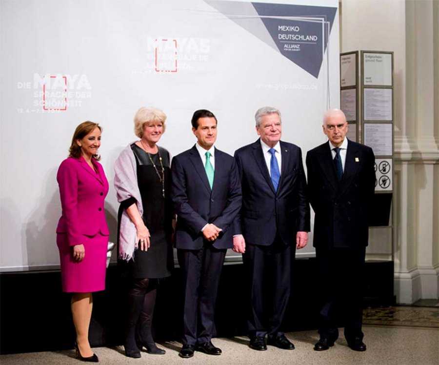 Inauguran la exposición 'Mayas, el lenguaje de la belleza' en Berlín
