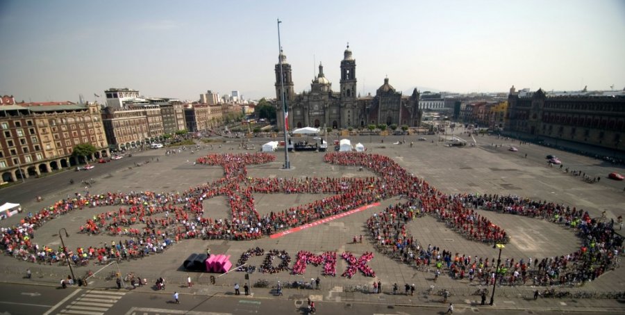 Exitosa segunda Bici Monumental Humana en la CDMX