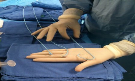 INVESTIGADORES DE LA UNAM MODIFICAN CATÃ‰TERES Y SONDAS PARA PREVENIR INFECCIONES 