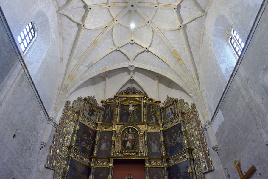 Resurge la decoración original de la bóveda del Templo de San Martín de Tours