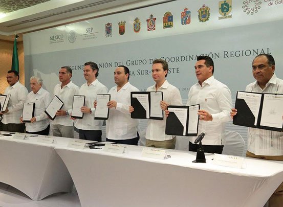 Signa MVC el Acuerdo de Cancún encabezado por Nuño Mayer
