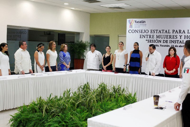 Instalan Consejo Estatal para la Igualdad entre Hombres y Mujeres