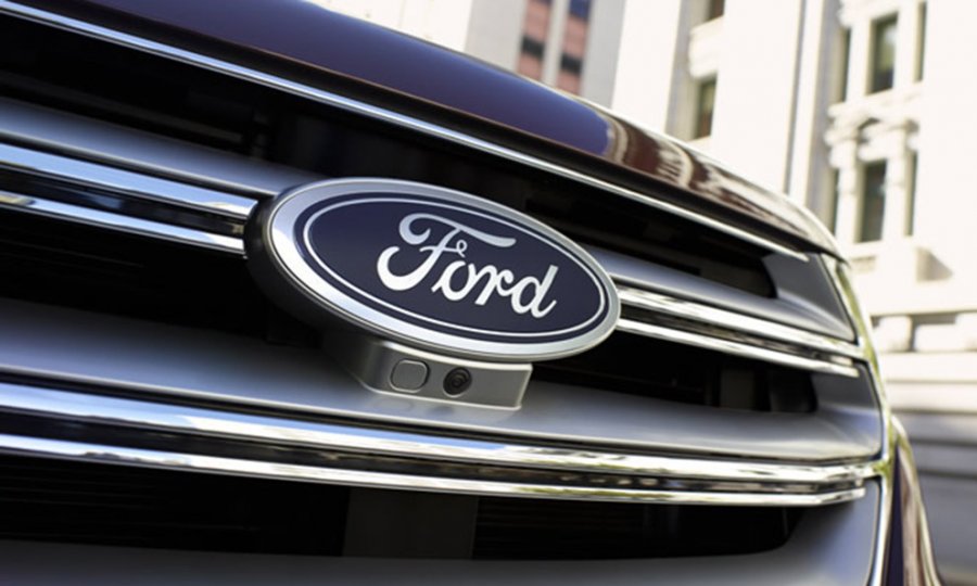 JM CARRERAS SE REÚNE CON PRESIDENTE DE FORD MÉXICO