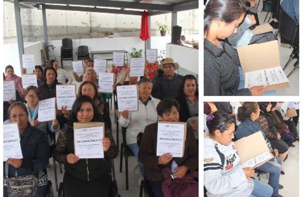 Entrega SEDEREC reconocimientos a mujeres rurales participantes en taller de equidad de género