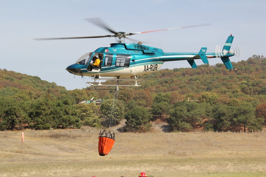 Fortalece SEMADET atención a incendios con combate aéreo