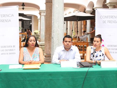 Édgar Ortiz, ganador del Premio Internacional de Mito, Cuento y Leyenda a€œAndrés Henestrosaa€