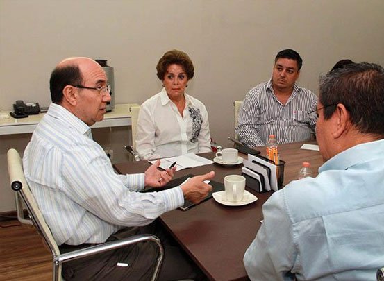 Gobierno del Estado fortalece comunicación con empresarios
